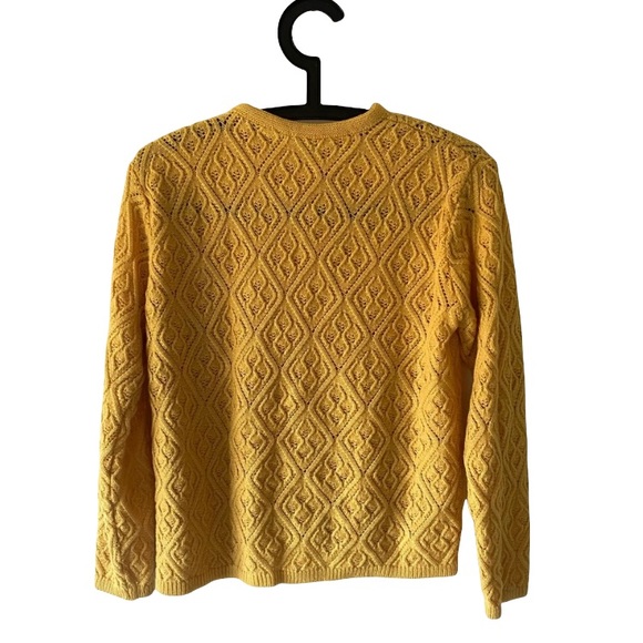 Vintage hand knit patterned cardigan sweater - Picture 2 of 4